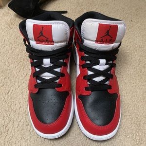 Chicago Jordan 1s